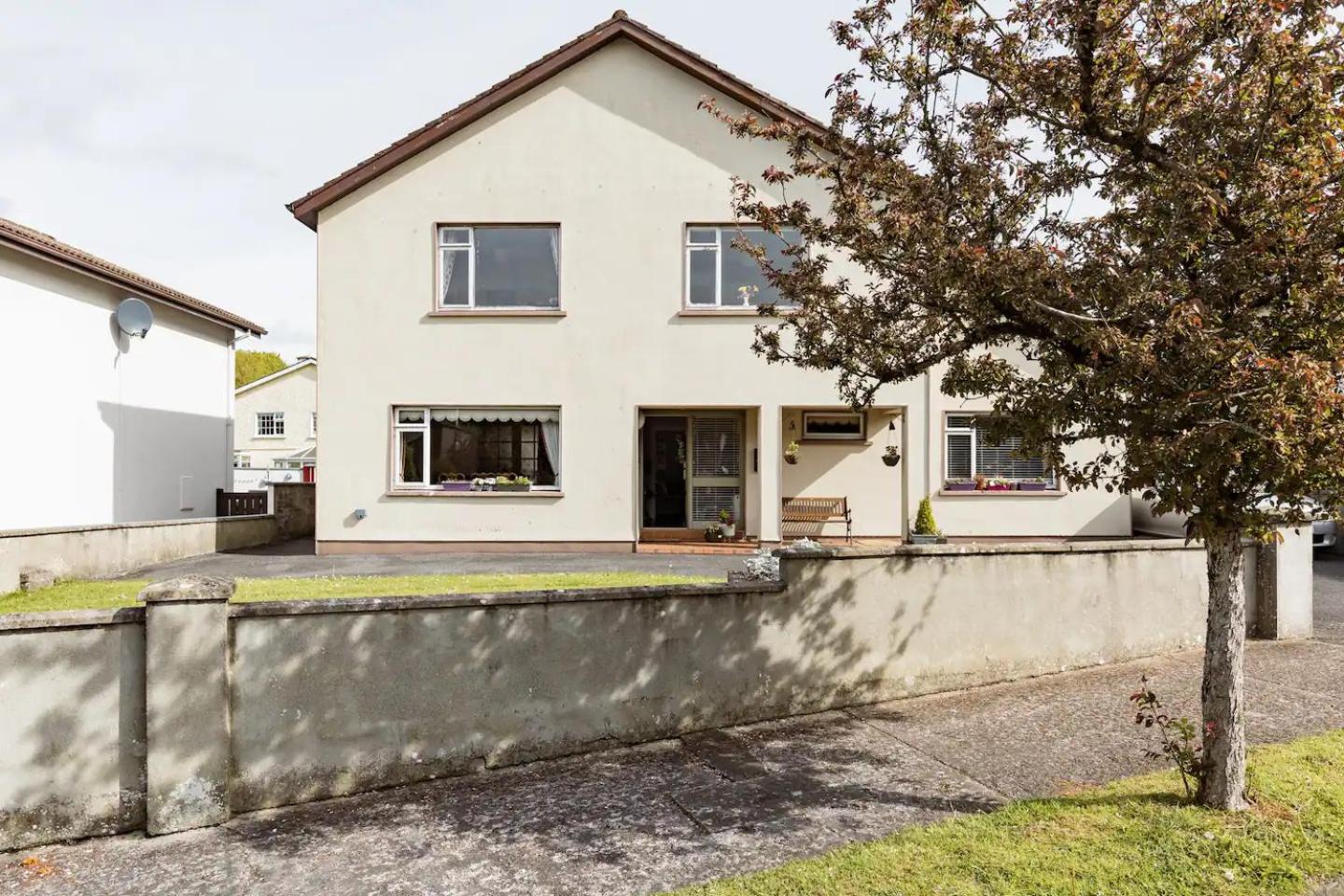 Station Road Homestay Castlebar Eksteriør billede